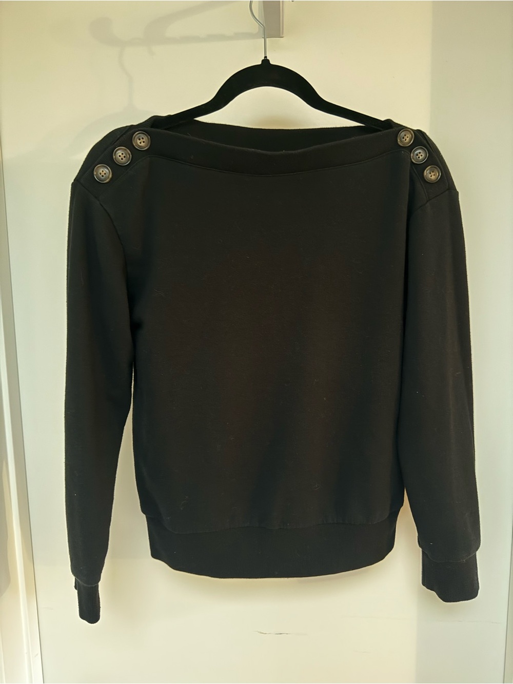 Who What Wear Black Pullover Sweatshirt